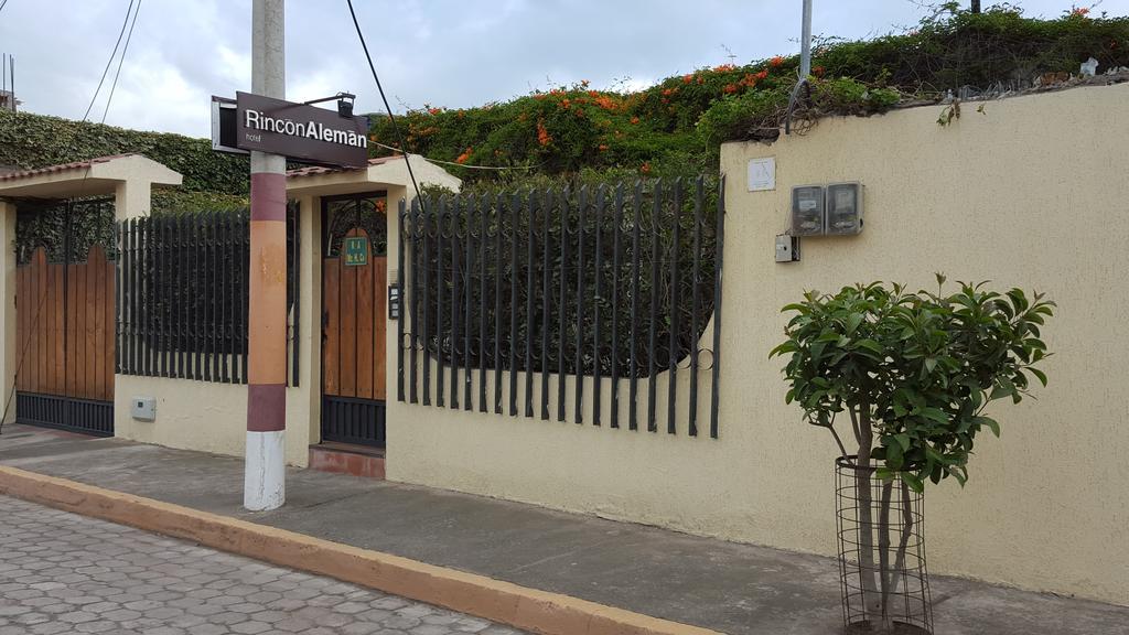 Hotel Rincon Aleman Riobamba Exterior photo